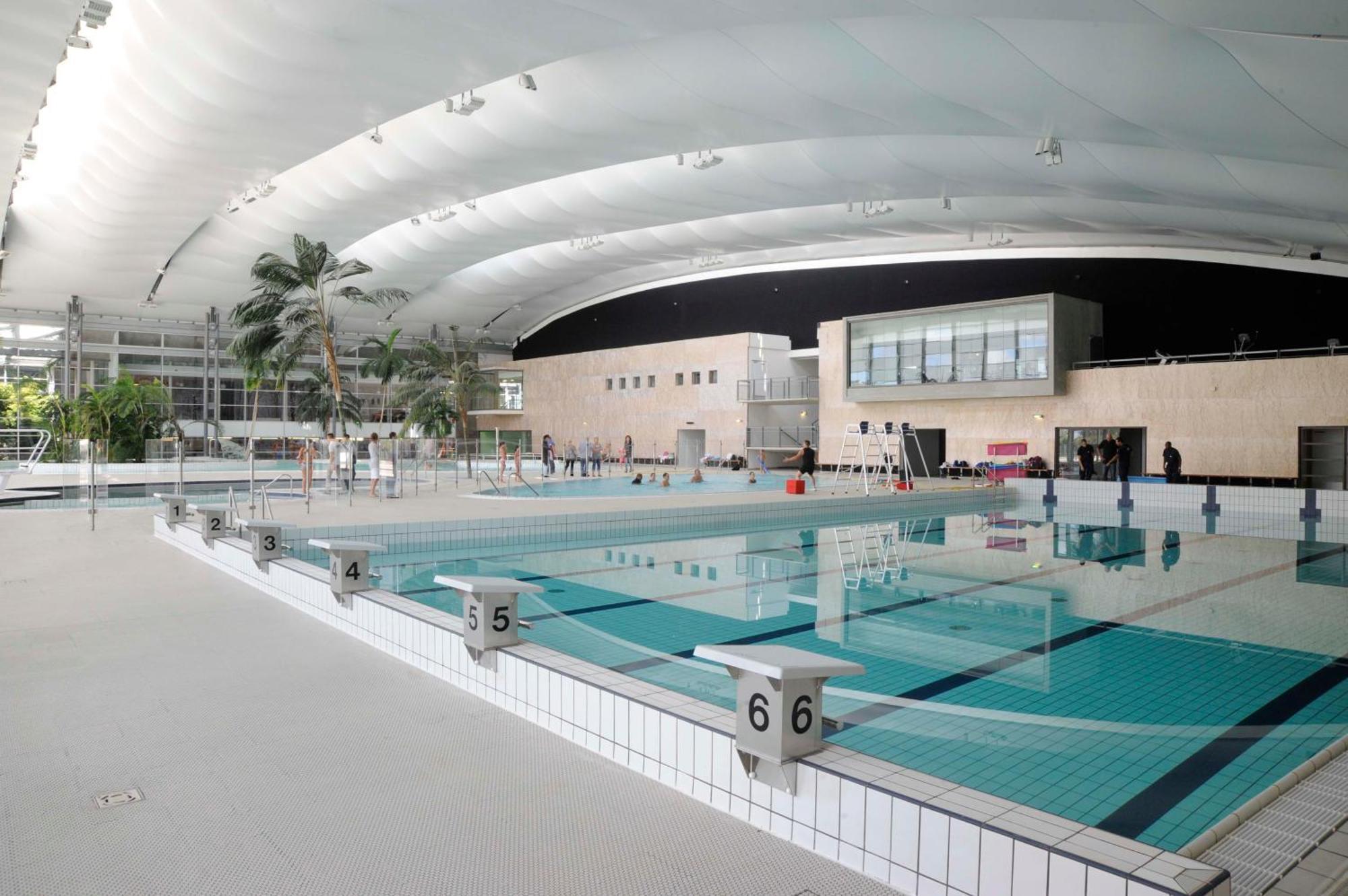 Studio Bleu - Parc Asterix - Mer De Sable - Villepinte - Aeroport Cdg Vemars Ngoại thất bức ảnh
